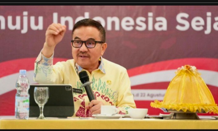 Sekretaris Daerah Provinsi Sulawesi Selatan, Jufri Rahman, memaparkan materi bertajuk “Strategi Pengembangan Kompetensi ASN dalam Mendukung Asta Cita di Provinsi Sulawesi Selatan